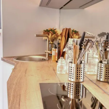 Le Fleuriau Apartament *